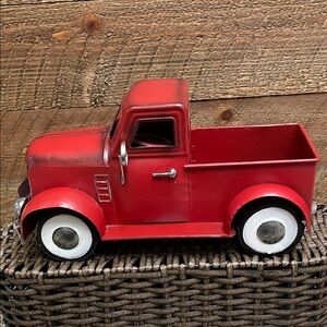 Vintage Red Metal Truck Farmhouse Table Decor Holiday